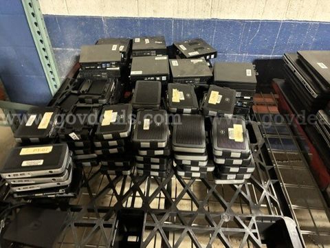 58 dell WYSE and 36 dell Optiplex7000 no hard drives condition unknown
