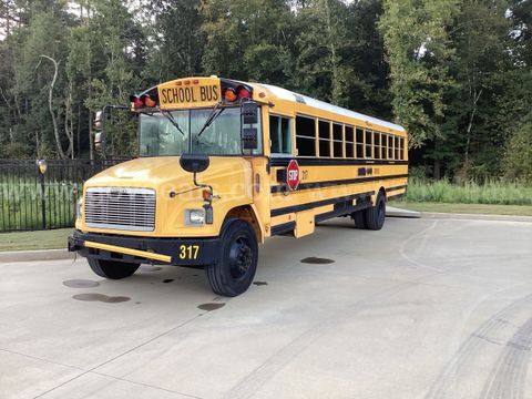 2002 Freightliner FS65 (DC #317)