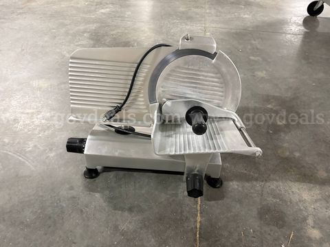 Globe electric food slicer