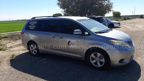 2015 Toyota Sienna LE FWD 7-Passenger Mobility V6