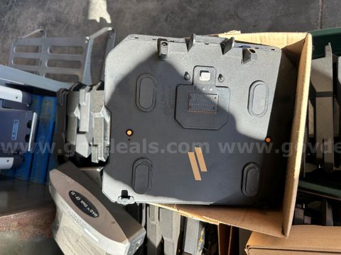 Docking Stations/Mounts