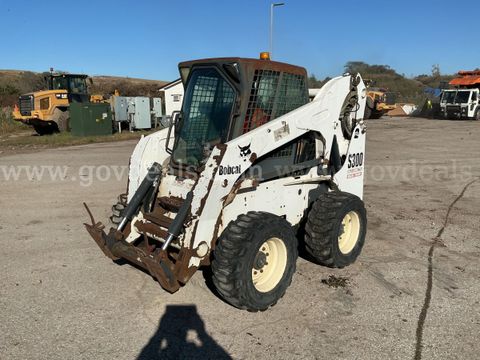 2004 Bobcat S300 Skid-Steer Loader