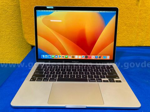 (1) Apple MacBook Pro 2020, 16GB RAM, 256GB Storage, OS: Ventura 13.7.8