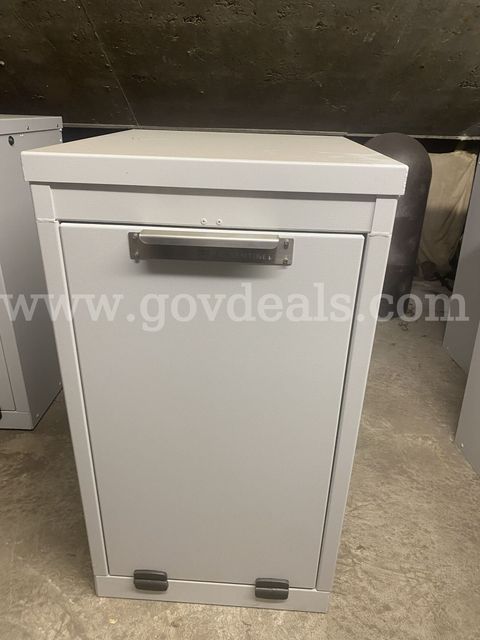 Drop Boxes - Lot 855