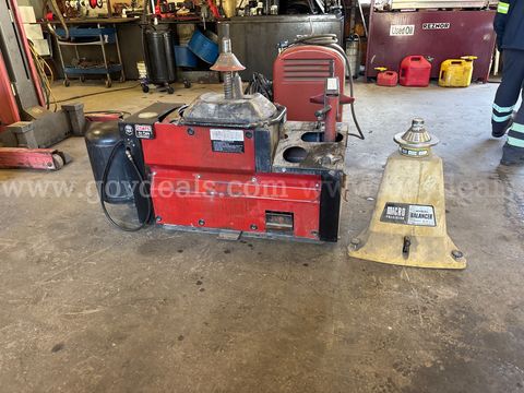 Tire Changer and Bubble Balancer