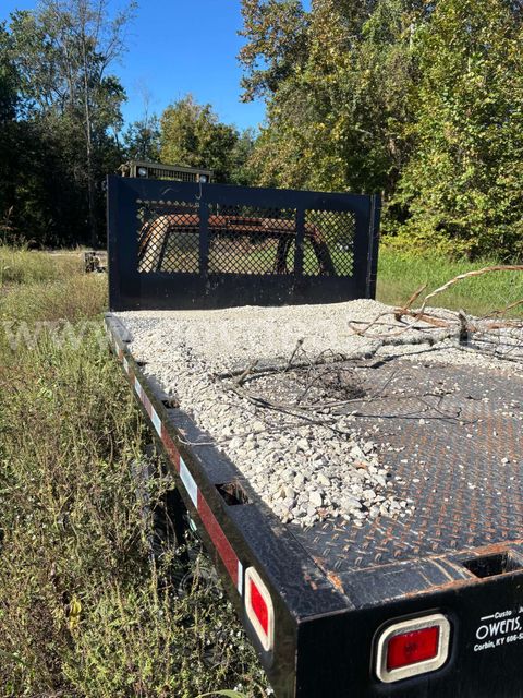 Flatbed Damaged Truck (bed still in good shape)