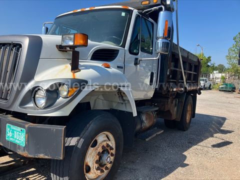 2010 International 7400 Dump Truck