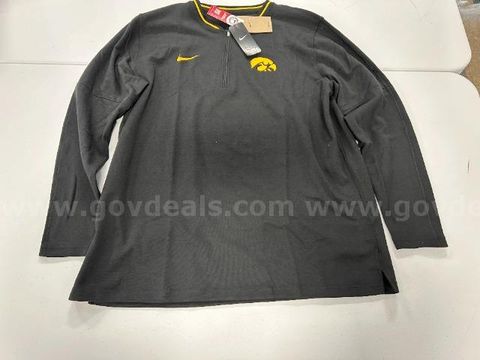 Lot of 3, Nike 1/4 zip Pullover DRI-FIT, Black in color, Size: 3XL