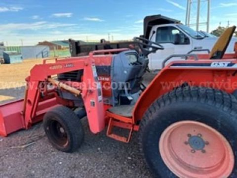 Kubota 4-W Utility Tractor