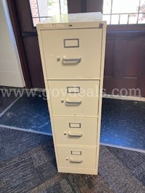 one 4-drawer file cabinet with lock/key (AGO-HYCA)