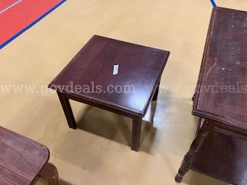 one end table, dark brown (AGO-HYCA)