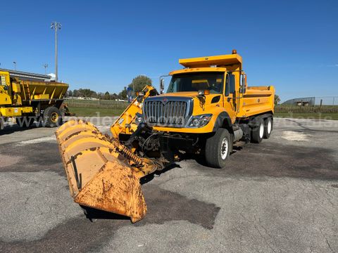 2016 International WorkStar 7600 SBA DIESEL Tandem Axle w/ Snow Removal Equipment