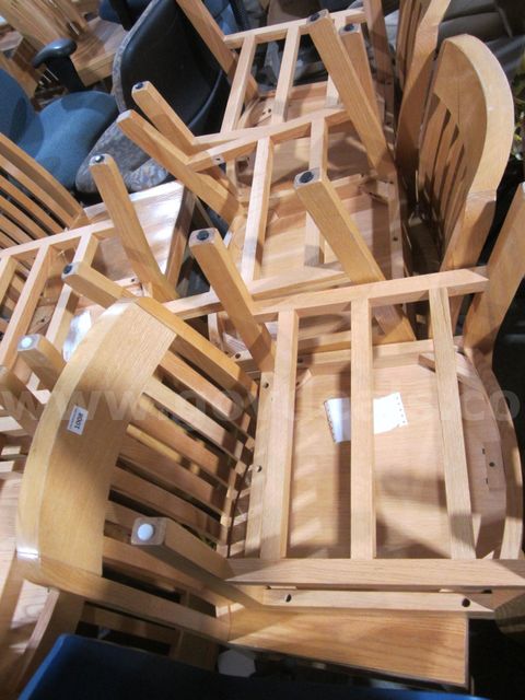(6) Oak Chairs Lot 1008