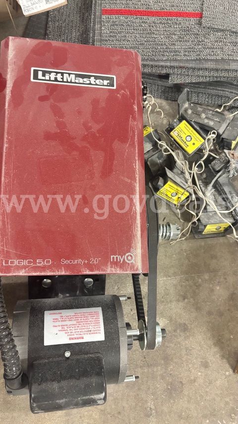Liftmaster logic 5.0 Garage door opener