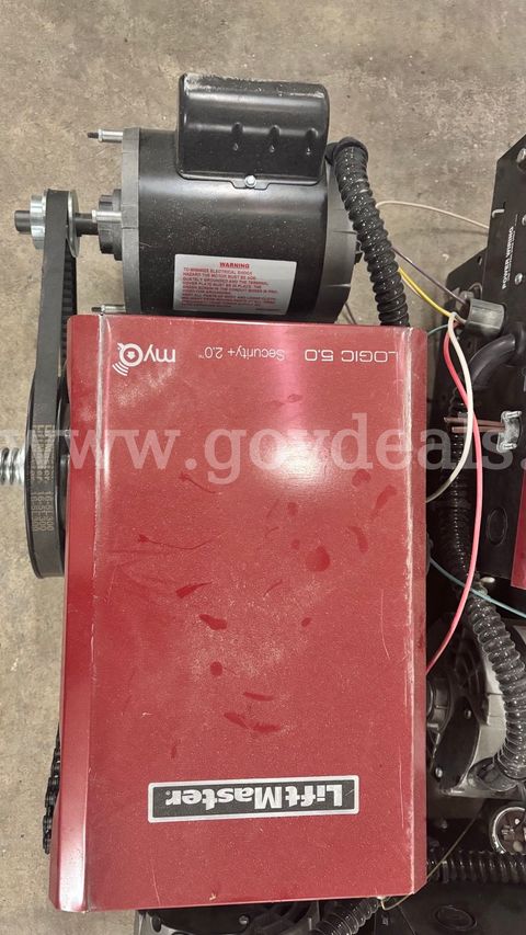 Liftmaster Logic 5.0 garage door opener