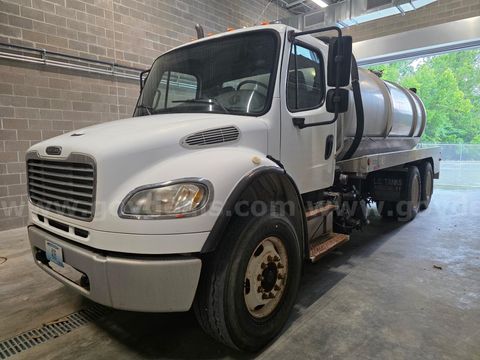 2006 Freightliner M2 106 Sewer/Vacuum 3600 Gallon Tank Truck
