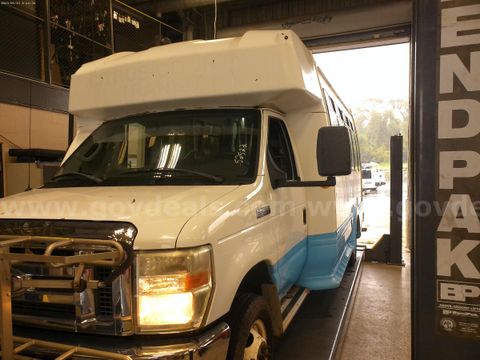 2016 Ford Econoline