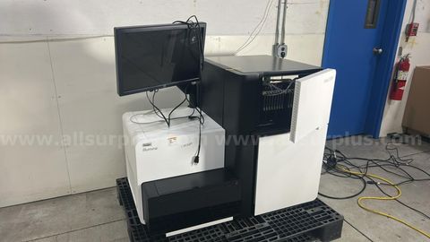 2013 Illumina HiSeq 2500 Rapid PE Flow Cell v2 Sequencer
