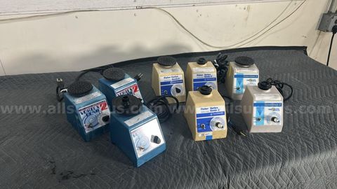8 pcs., Fisher Scientific Vortex Genie 2 Mixers