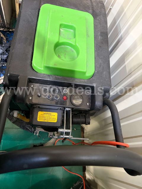 AUTOMATIC WALK BEHIND FLOOR SCUBBER-- NSS Wrangler 1302048A