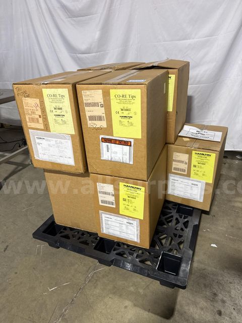 Hamilton CO-RE 300L Filtered Pipette Tips, 12x480 Pack, REF 235903, Lot 1022128/0740126