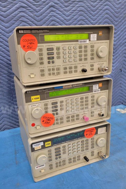 3pcs Agilent / Hewlett Packard Signal Generators