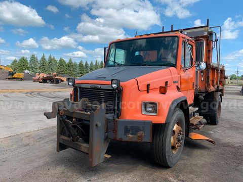 2000 Freightliner FL80