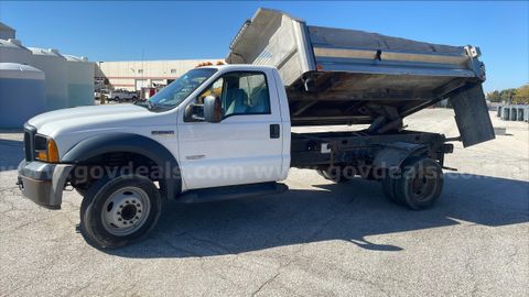 2007 Ford F550 Side Dump Truck 6.0L V8 Diesel