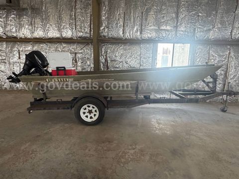 Lowe Flat Bottom Boat & Trailer
