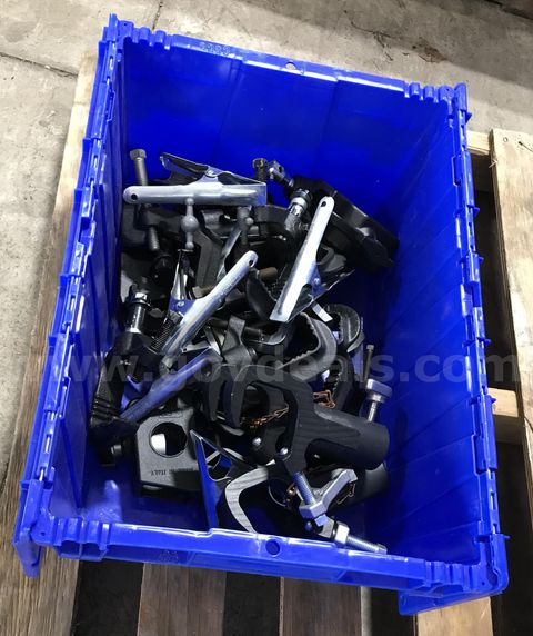 used various clamps. (S2)