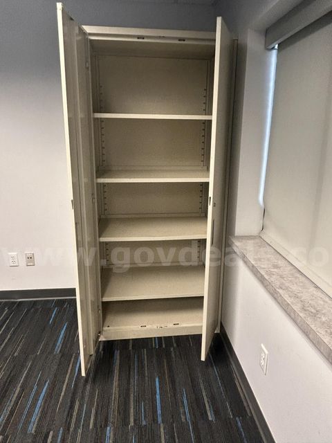 Used Large 2 Door 5 Shelf Metal Cabinet (EN)
