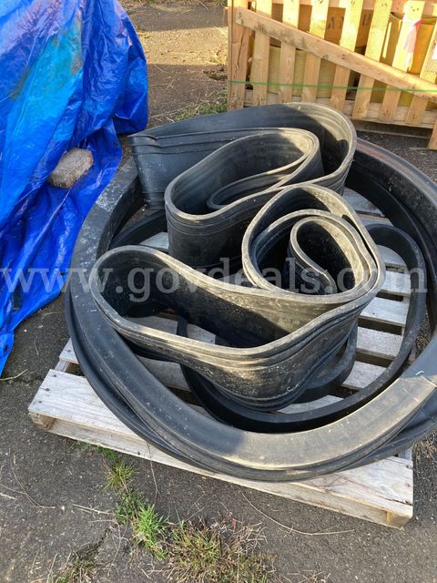 Large Fernco-Style Rubber Seals / Couplings – Oversized for 42" RCP to 42" F679 (Spare Material)