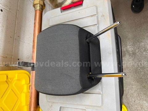 (3) Vehicle Head Rests
