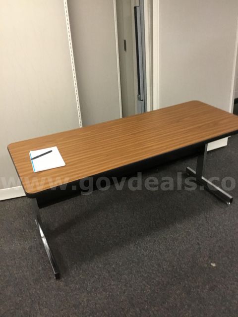 1 Table Phone Rm