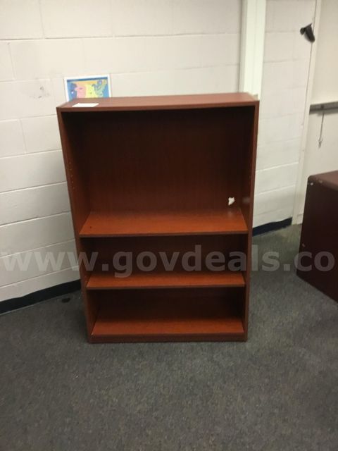 1 bookshelf PHONE RM
