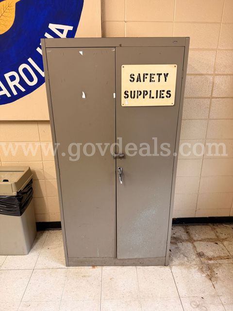Lockers and Storage Cabinets