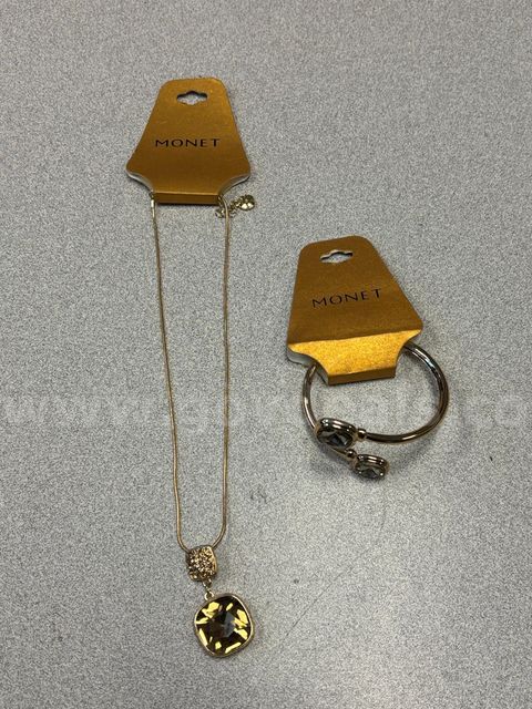 Matching Necklace and Bracelet