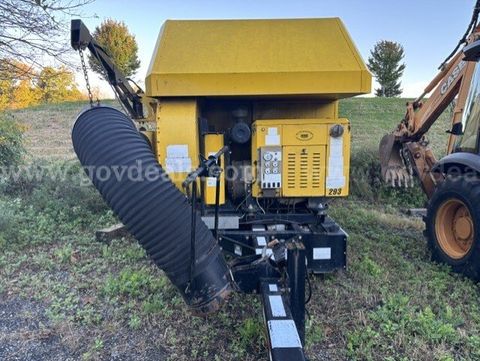 2009 ODB Tandem Axle Leaf Vacuum,