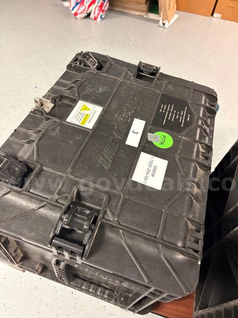 Snap-On Military Tough Tool Box (Missing Drawers)