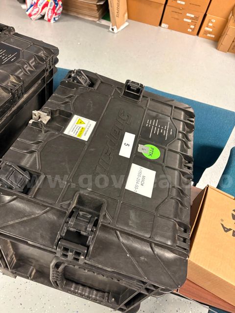 Snap-On Military Tough Tool Box (Missing Drawers)