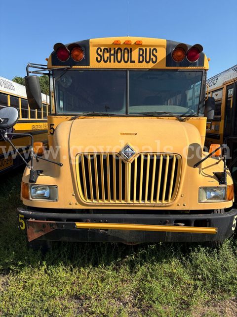 2002 International School Bus (5)