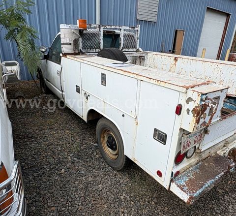 1995 Chevrolet C/K 2500 Reg. Cab 8-ft. Bed 2WD