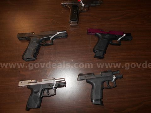 FIREARMS Lot of 5 Handguns 9mm