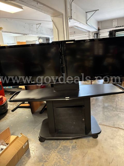 Duel Lg TV and rolling Cart