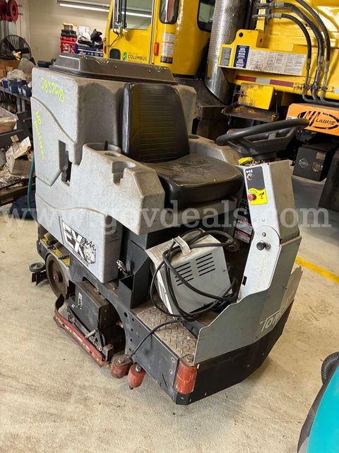 2020 Tmcat Ex-HD Floor Scrubber