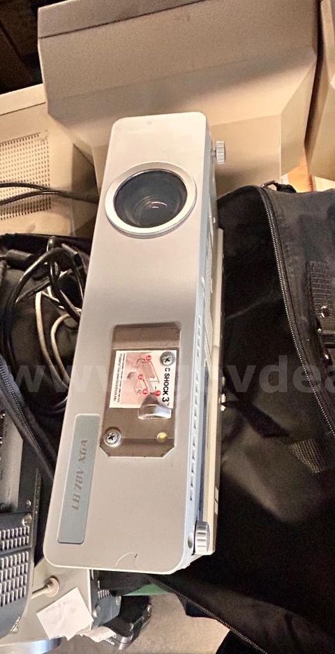 Panasonic PT-LB78V XGA 3LCD Projector