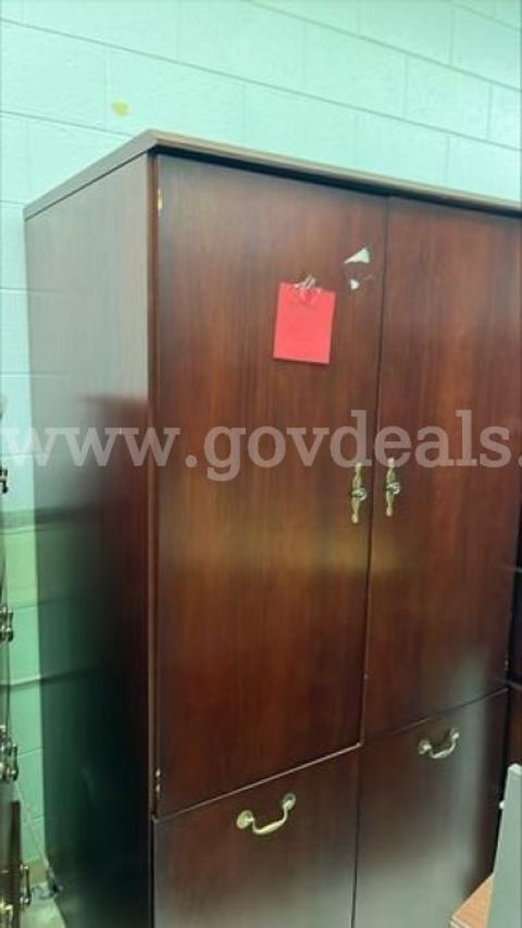 Traditional Storage Cabinet(226338 TM)