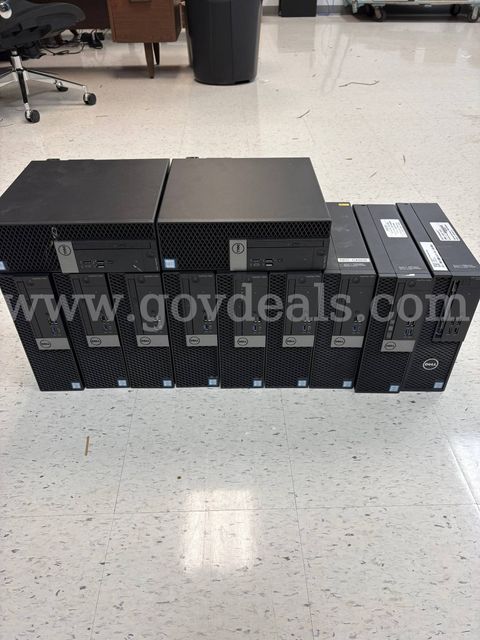 Lot of (11) Small Form Factor Computers