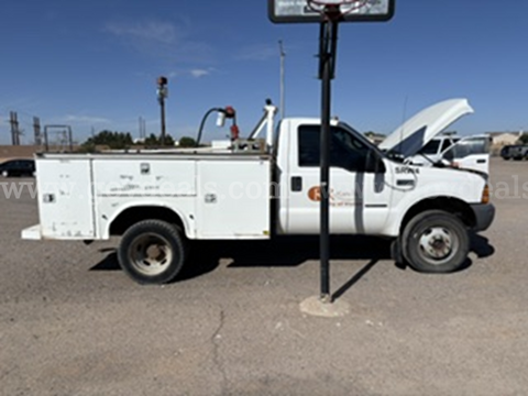 1999 Ford F-550