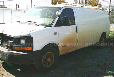 2006 Chevy Cargo Van 3500
